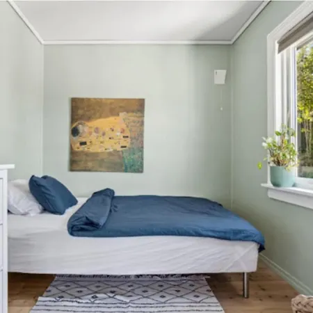 Apartment Bright With Mountain Views